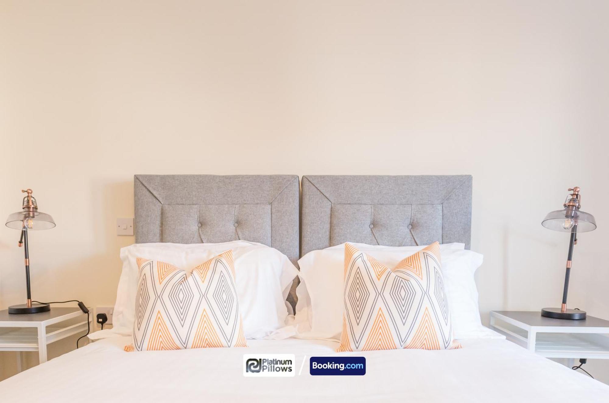 Modern Oxford 2 Bedroom Apartments, Families & Contractor Accommodation, Near John Radcliffe Hospital Exteriér fotografie