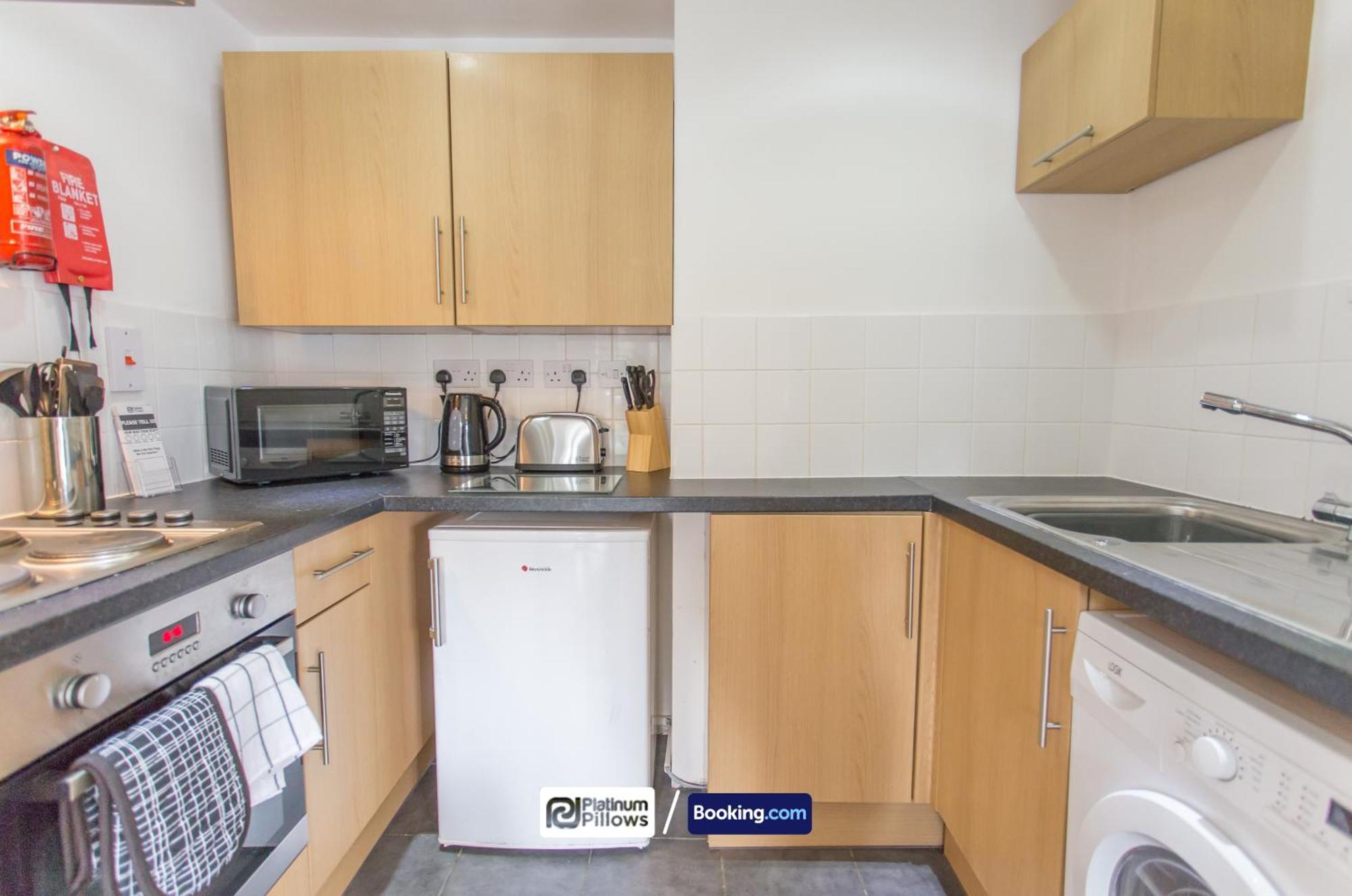 Modern Oxford 2 Bedroom Apartments, Families & Contractor Accommodation, Near John Radcliffe Hospital Exteriér fotografie