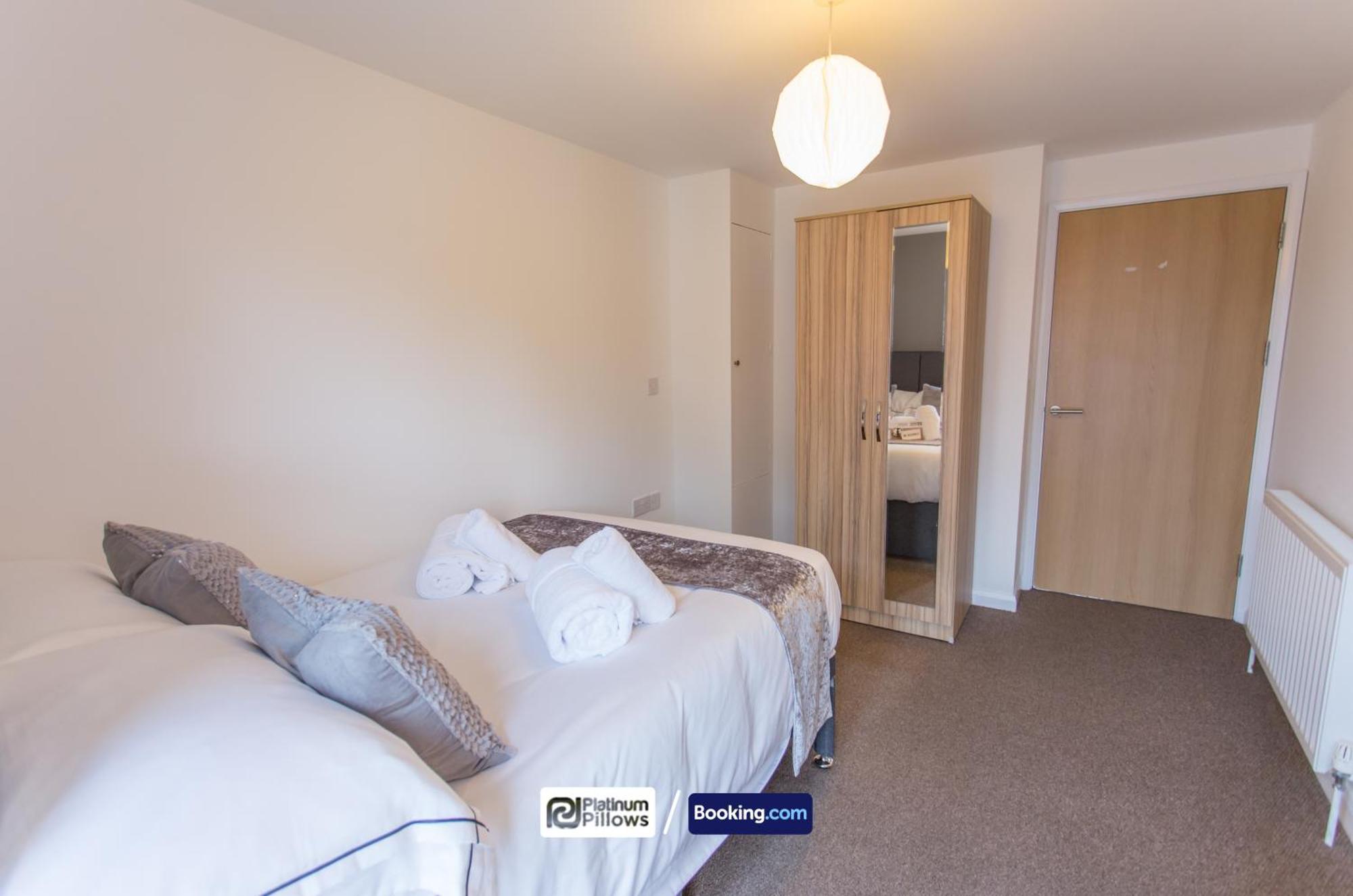 Modern Oxford 2 Bedroom Apartments, Families & Contractor Accommodation, Near John Radcliffe Hospital Exteriér fotografie