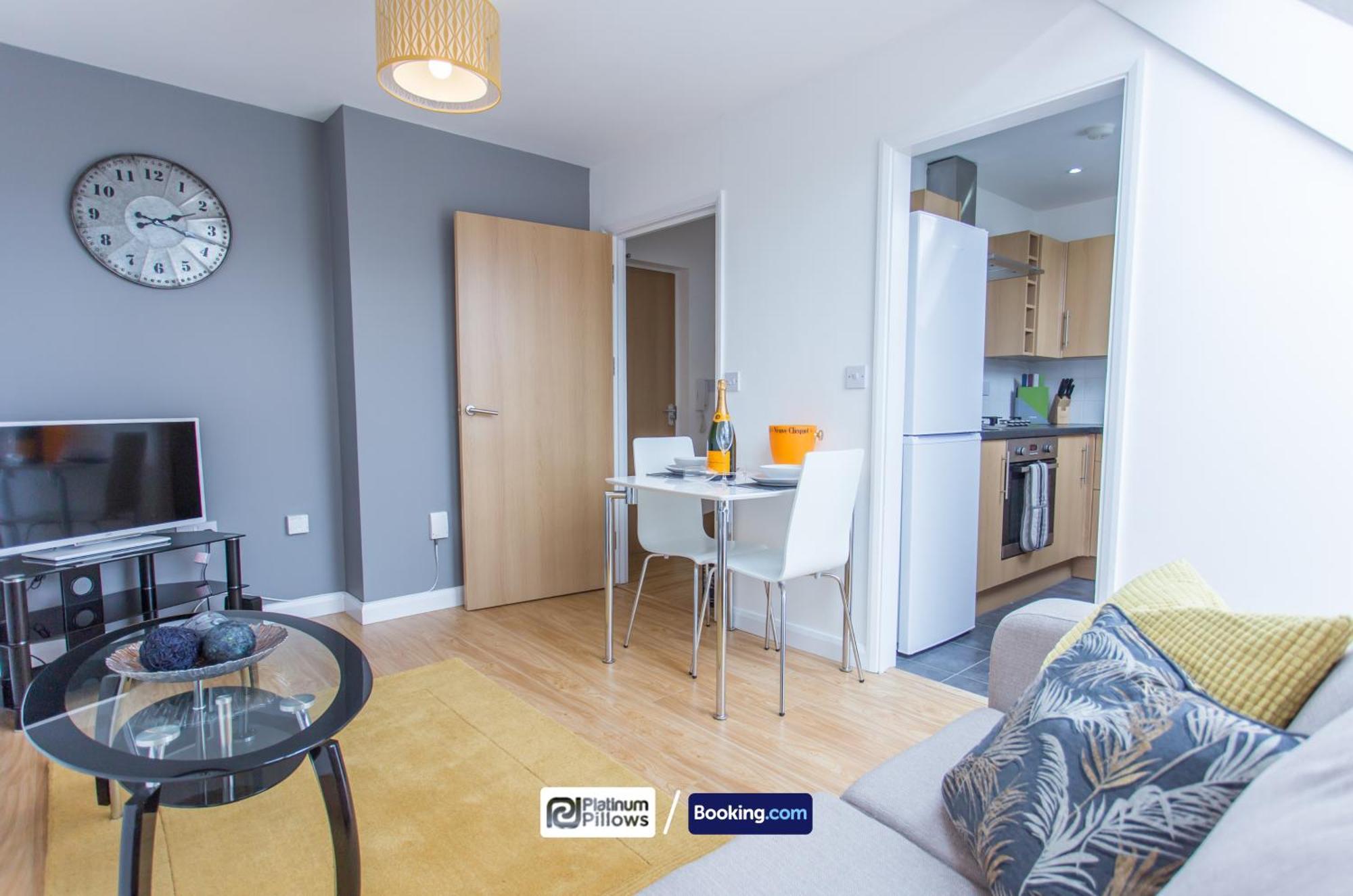 Modern Oxford 2 Bedroom Apartments, Families & Contractor Accommodation, Near John Radcliffe Hospital Exteriér fotografie